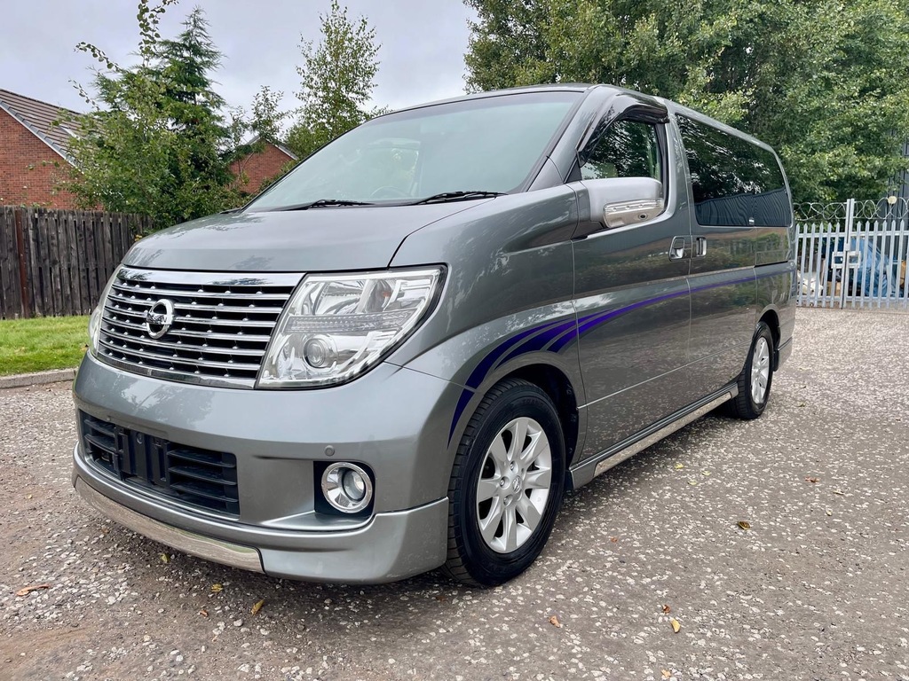 Nissan Elgrand XL Fresh Import 7 Seats Mpv 4 B Grade Cruise Silver #3