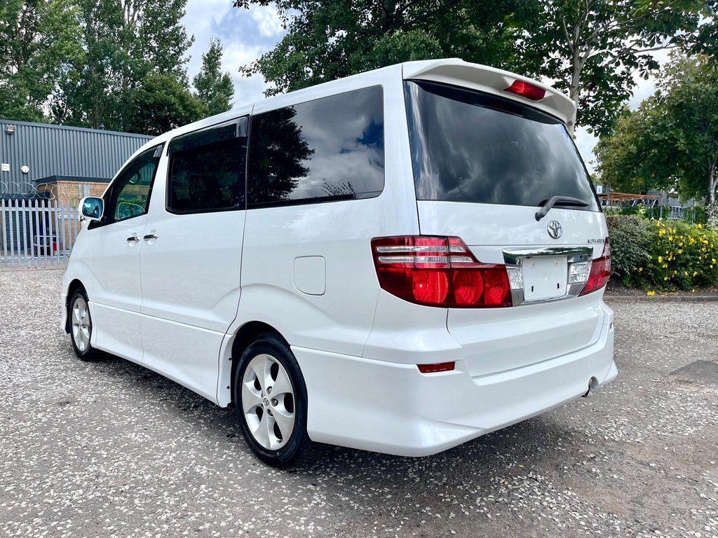 Toyota Alphard Fresh Import As Limited 2.4 8 Seats Mpv Petro White #4