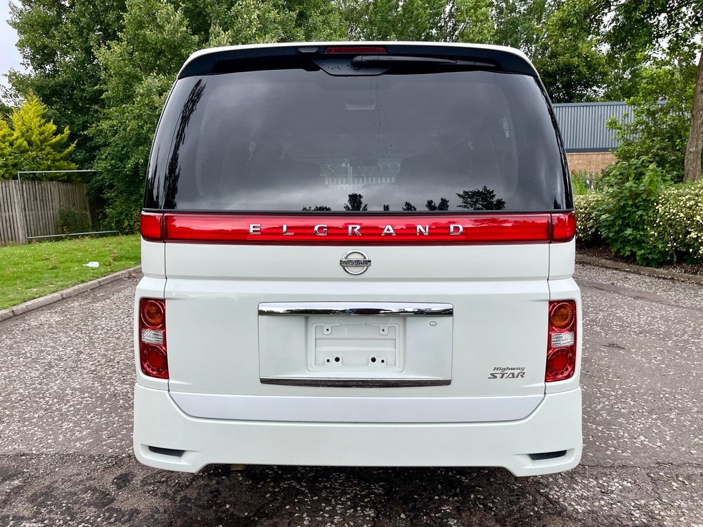 Nissan Elgrand Highway Star Fresh Import 8 Seats Mpv 4 Grade White #5
