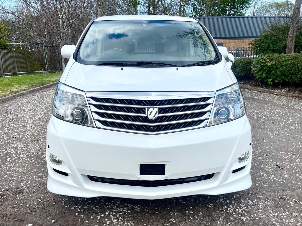Toyota Alphard Fresh Import G Edition 2.4 4Wd 8 Seats Mpv Pe White #2