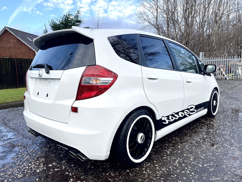 Honda Fit Jazz Fresh Import 1.3 G F Package Ha White #4
