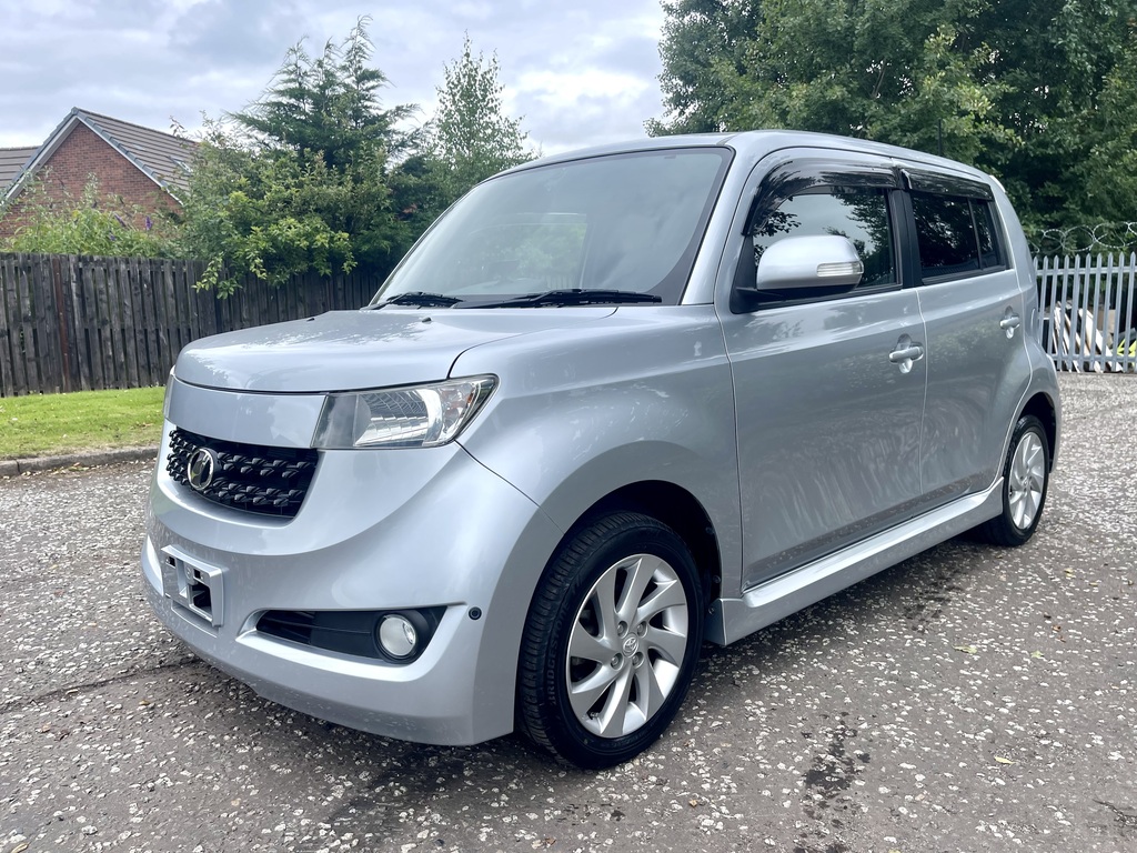 Toyota bB 1.5 Vvt-i Icon White #3