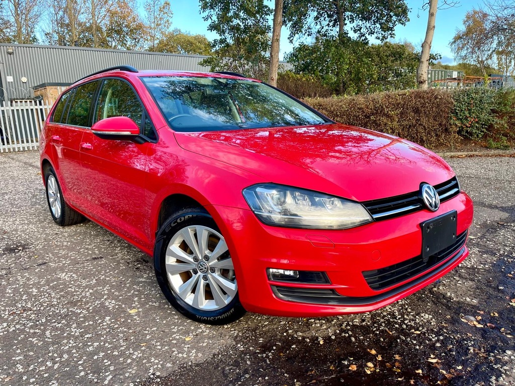 Volkswagen Golf 1.4 Tsi Bluemotion Tech Estate Petro Red