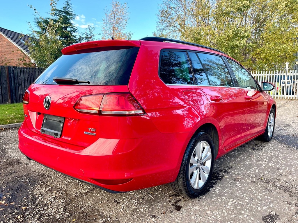 Volkswagen Golf 1.4 Tsi Bluemotion Tech Estate Petro Red #4