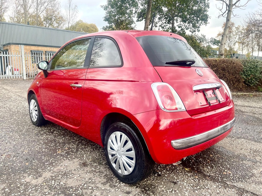 Fiat 500 Fresh Import 1.2 Lounge Hatchback Red #5