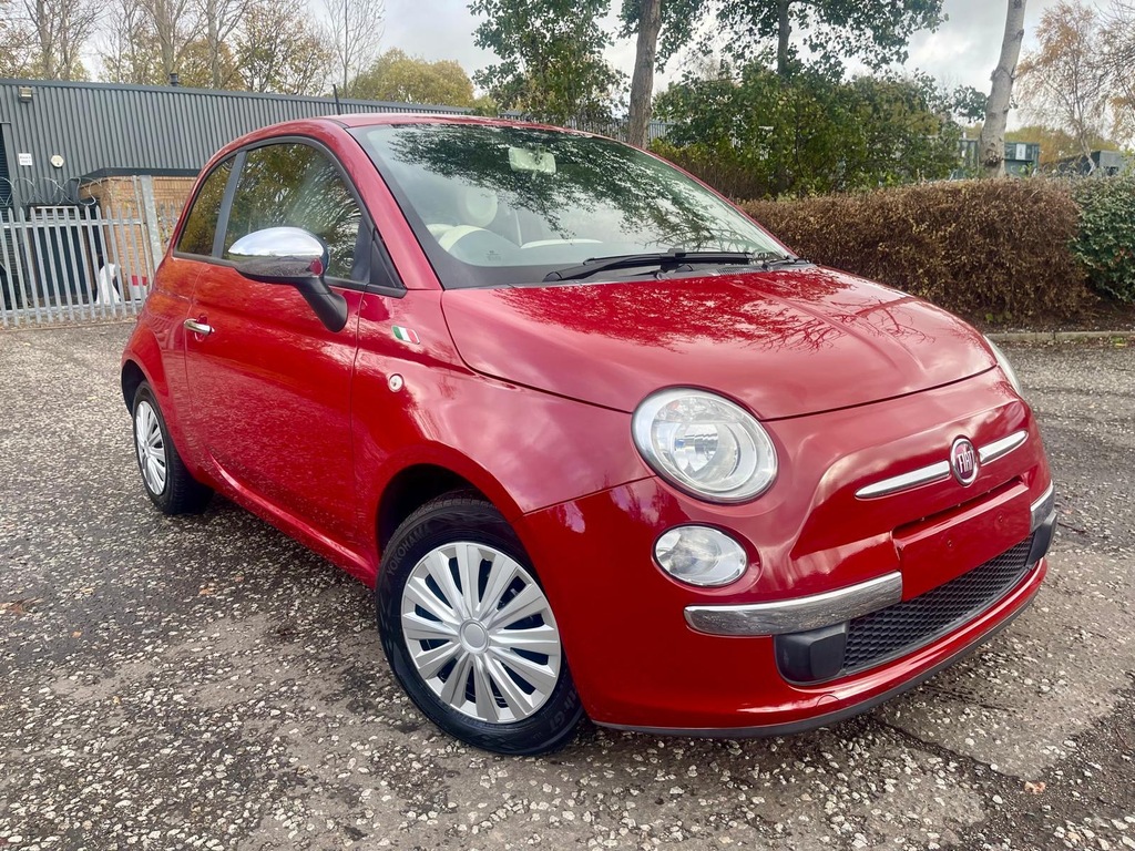 Fiat 500 Fresh Import 1.2 Lounge Hatchback Red