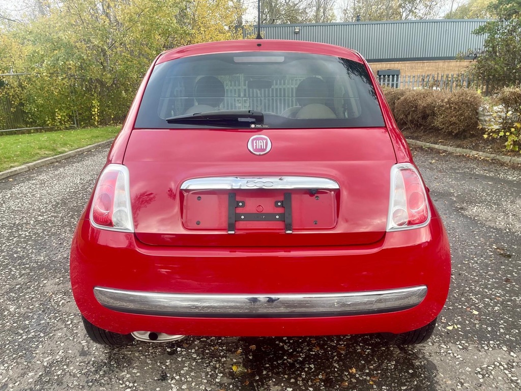 Fiat 500 Fresh Import 1.2 Lounge Hatchback Red #4