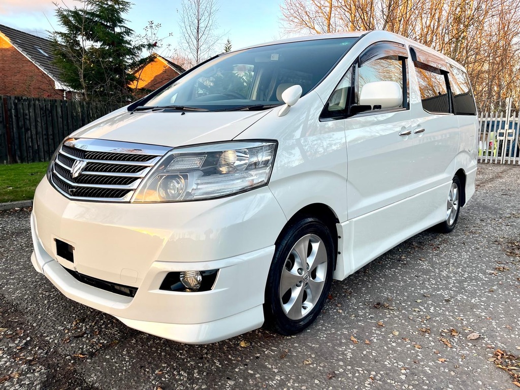 Toyota Alphard Fresh Import G Edition 2.4 8 Seats Mpv White #3