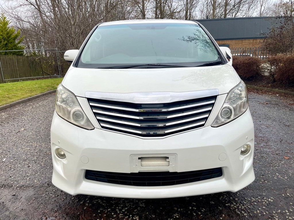 Toyota Alphard Fresh Import G Edition 3.5 4Wd 7 Seats Mpv Pe White #2