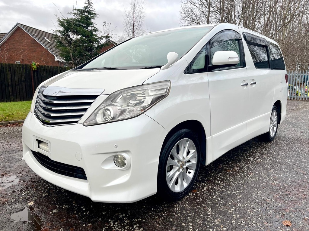 Toyota Alphard Fresh Import G Edition 3.5 4Wd 7 Seats Mpv Pe White #3