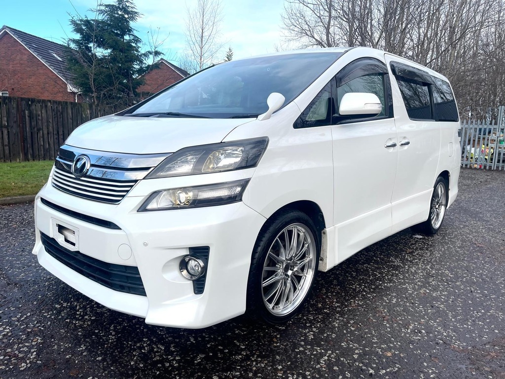 Toyota Vellfire Fresh Import Golden Eye 11 3.5 7 Seats Mpv 4 White #3