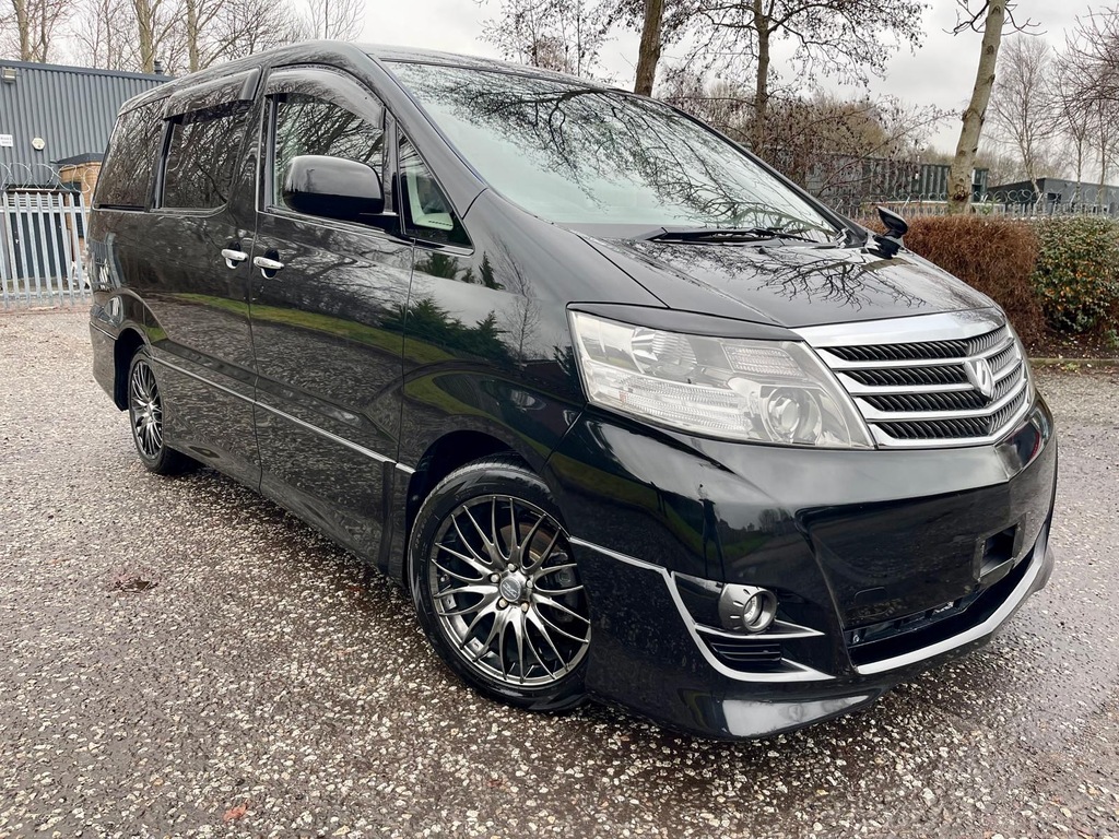 Toyota Alphard Fresh Import G Edt 4Wd 2.4 7 Seats Mpv Black