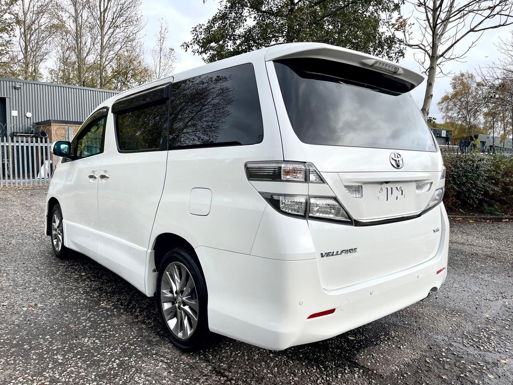 Toyota Vellfire Fresh Import Z Edition 3.5 4Wd 7 Seats Mpv Pe White #4