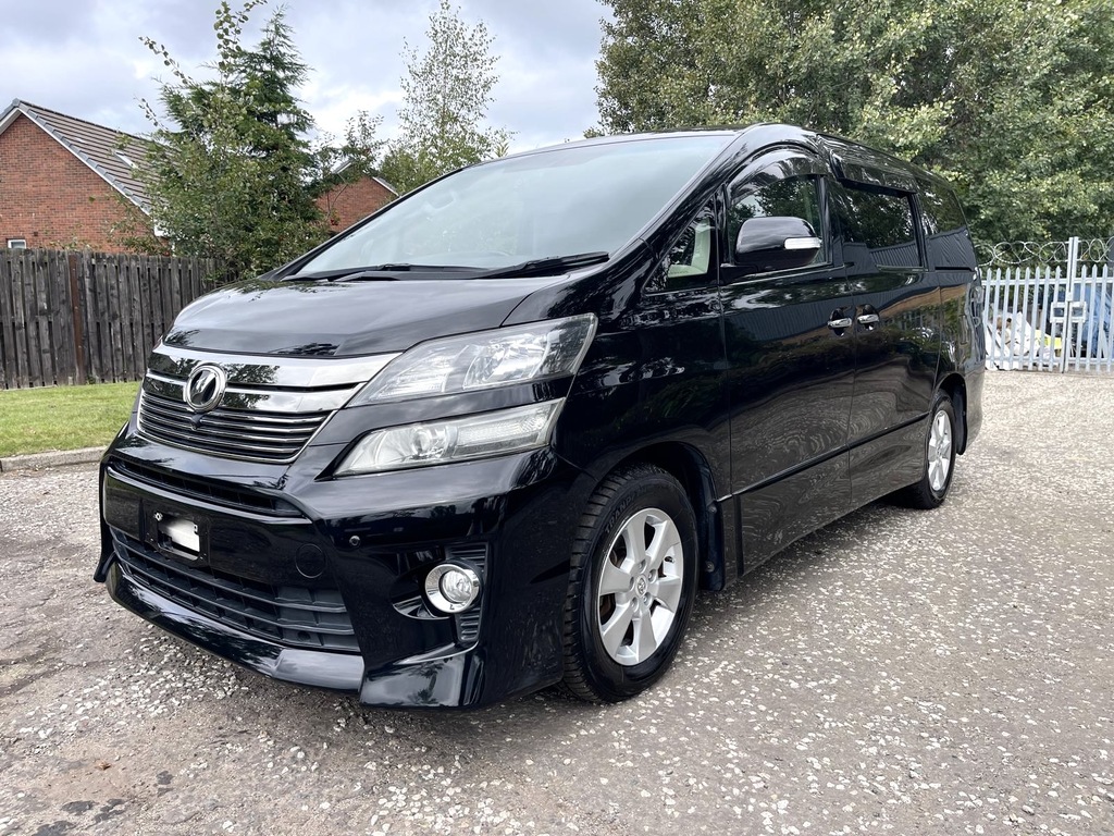 Toyota Vellfire Fresh Import Business G Edition 3.5 V6 4Wd 4 Black #3