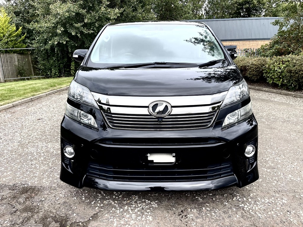 Toyota Vellfire Fresh Import Business G Edition 3.5 V6 4Wd 4 Black #2