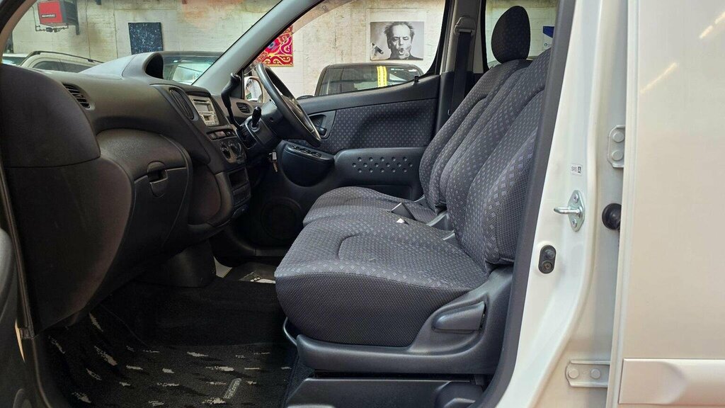 Toyota Yaris Verso 1.3 Vvt-i T3 2004 Beige #17
