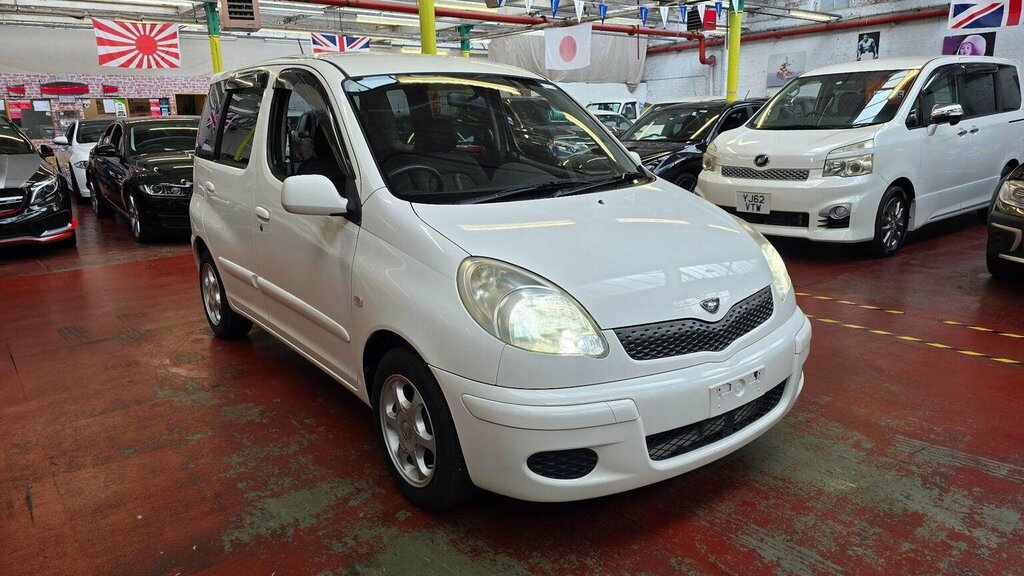 Toyota Yaris Verso 1.3 Vvt-i T3 2004 Beige #3