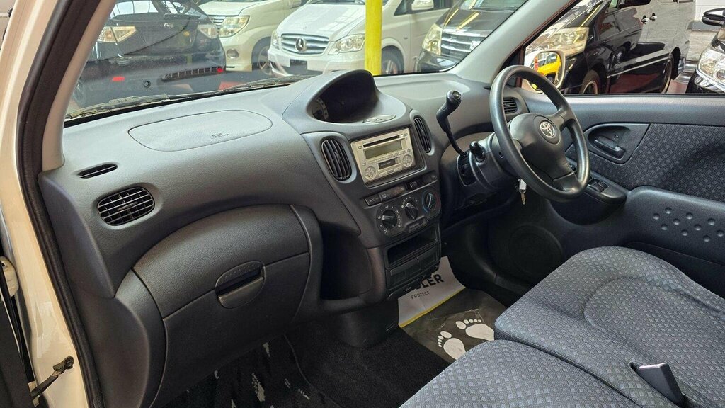 Toyota Yaris Verso 1.3 Vvt-i T3 2004 Beige #7