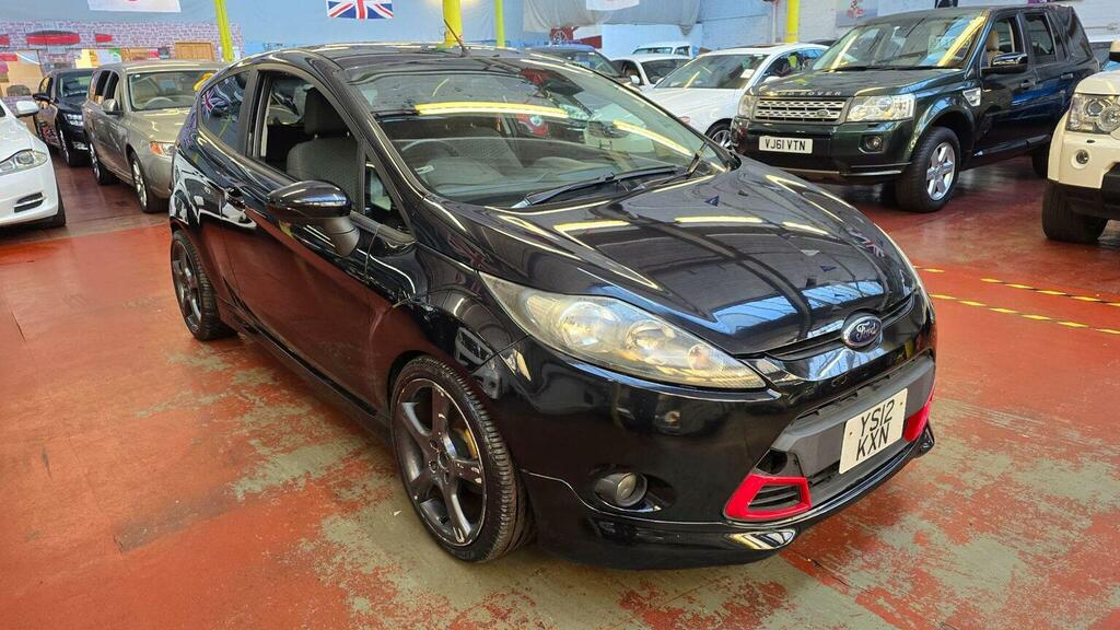Ford Fiesta Hatchback 1.6 Zetec S 201212 Black #2