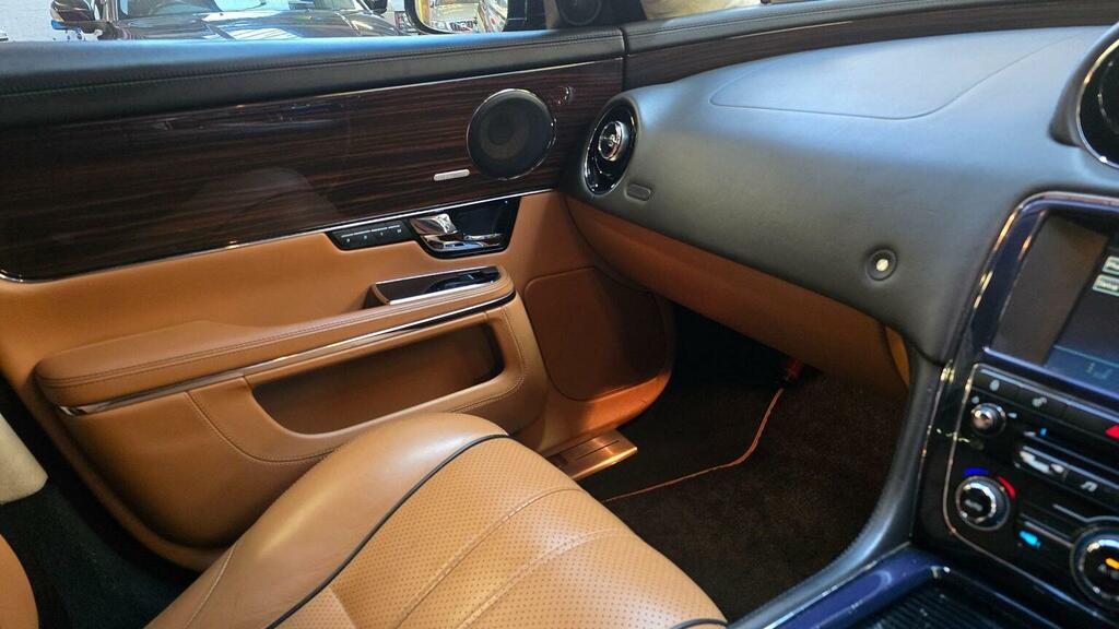Jaguar XJ Saloon L 5.0 V8 Supercharged Saloon Lwb 510Bhp 20 Black #6