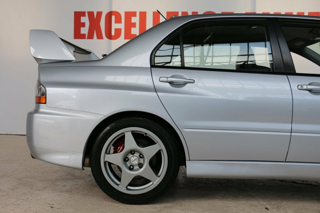 Mitsubishi Lancer Mitsubishi Lancer Evolution Evo IX Fq-360 Low Mi Silver #3