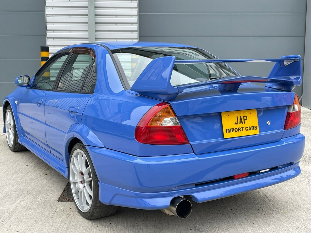 Mitsubishi Lancer Evolution VI Black #18