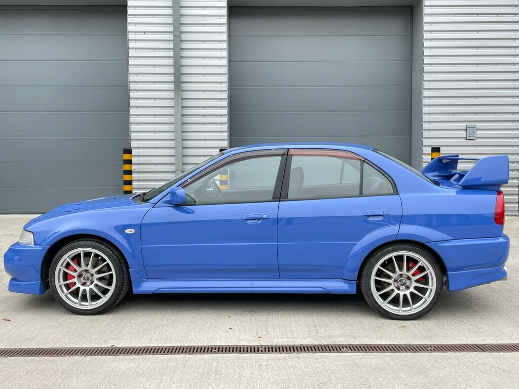 Mitsubishi Lancer Evolution VI Black #22