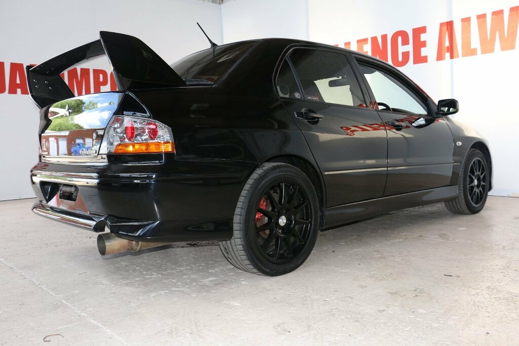 Mitsubishi Lancer Mitsubishi Lancer Evolution Evo 8 VIII Brilliant C Black #6