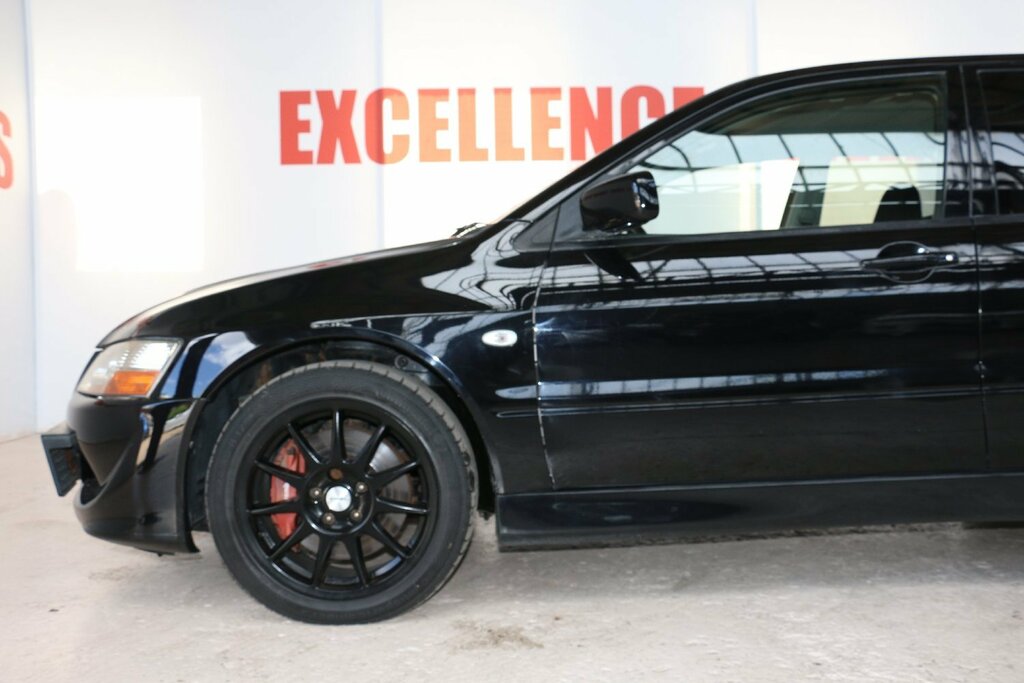 Mitsubishi Lancer Mitsubishi Lancer Evolution Evo 8 VIII Brilliant C Black #4
