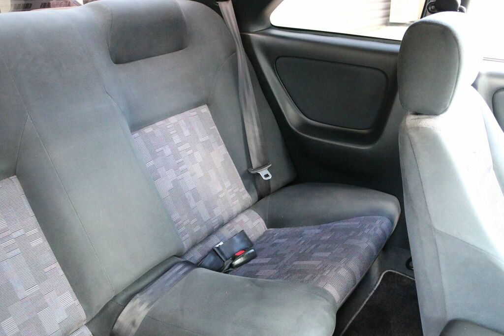 Nissan Skyline Coupe #35
