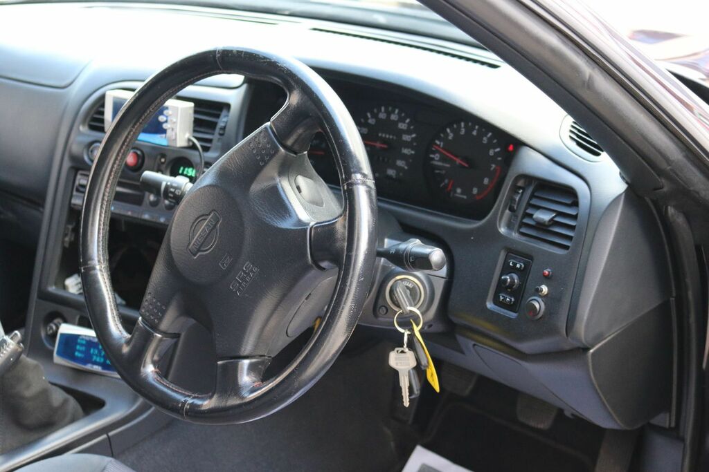 Nissan Skyline Coupe #30
