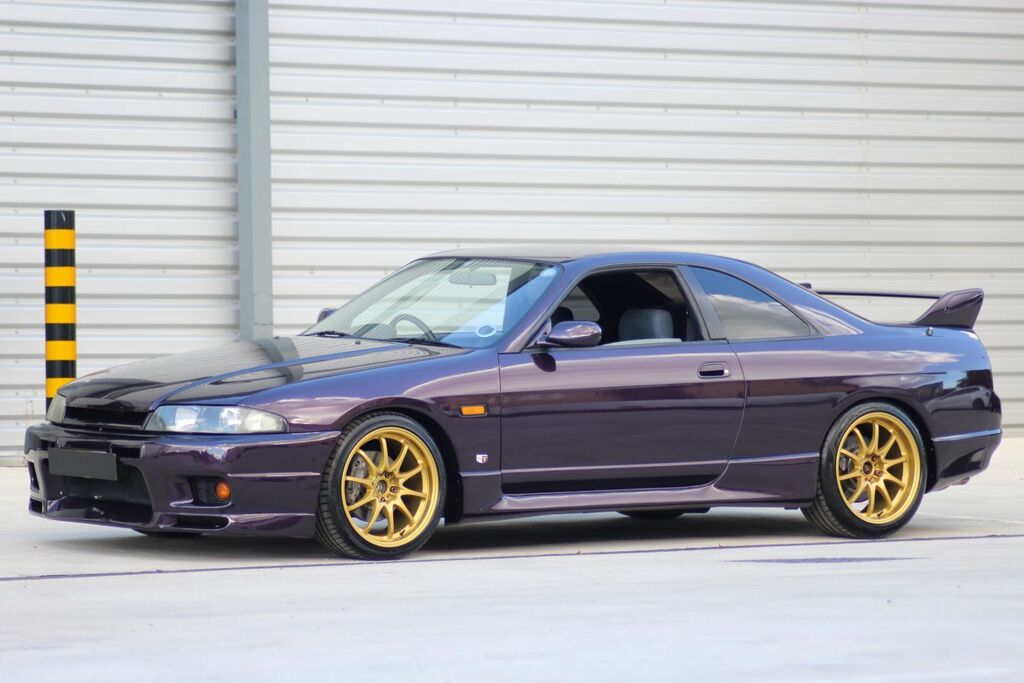 Nissan Skyline Coupe #10