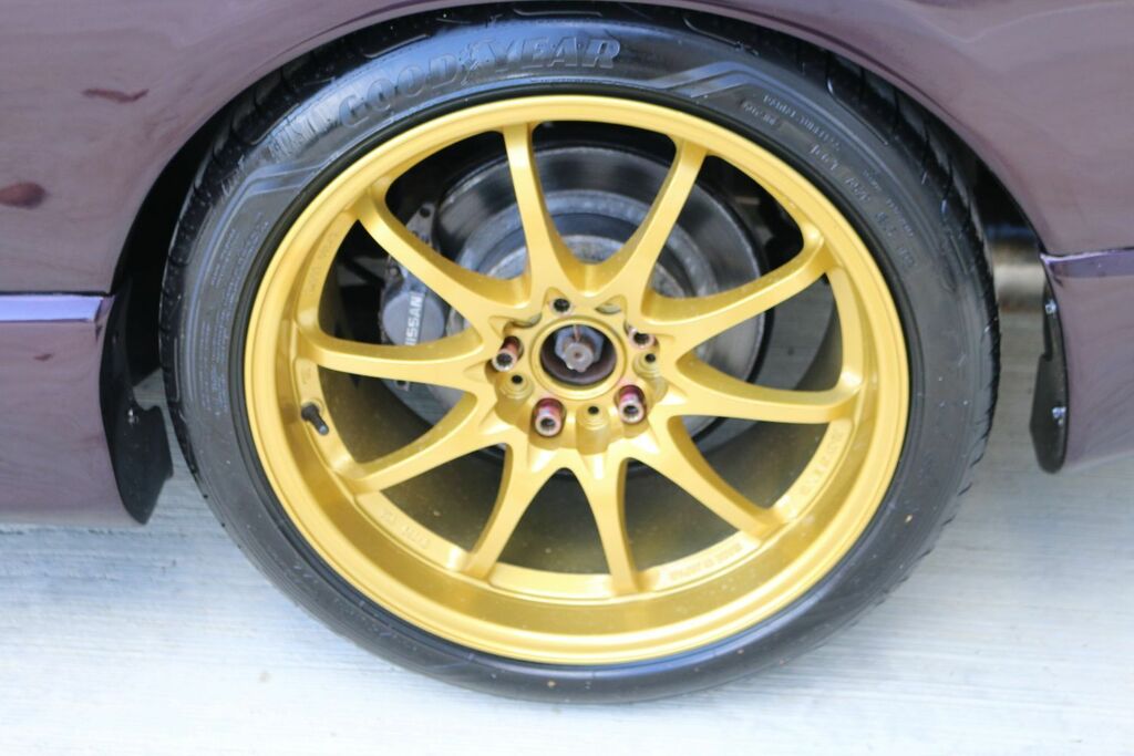 Nissan Skyline Coupe #44