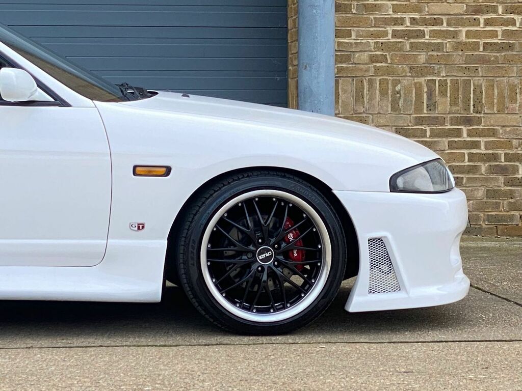 Nissan Skyline Nissan Skyline Stunning Gtst R33 Gtr Extras400r W White #6