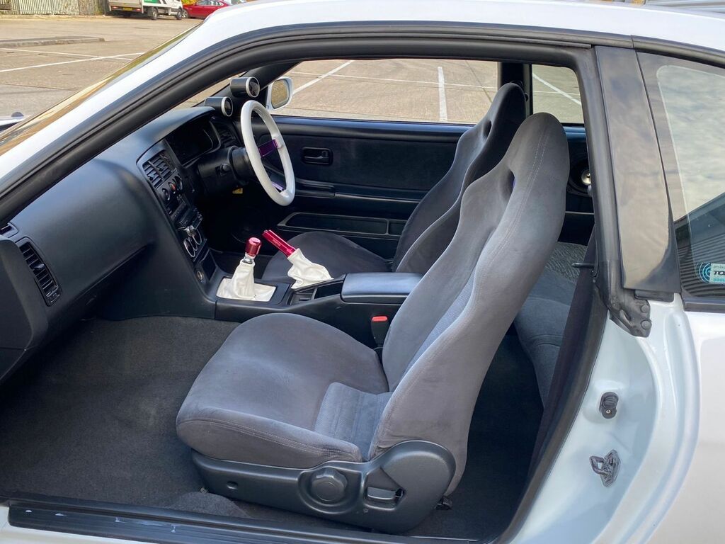 Nissan Skyline Nissan Slyline R33 Gtst 2.5 Turbo Rare Sought Afte Red #22