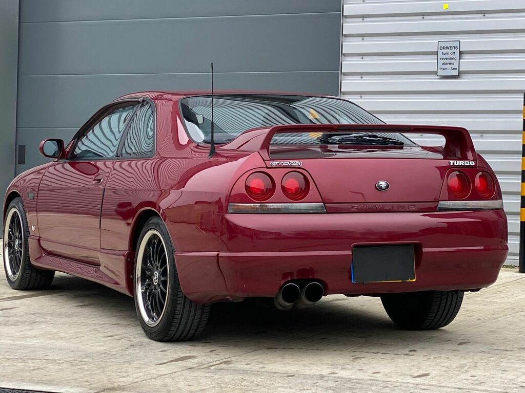 Nissan Skyline Stunnig R33 Gtst Rustfree Unwelded Example R33 Gtr White #32