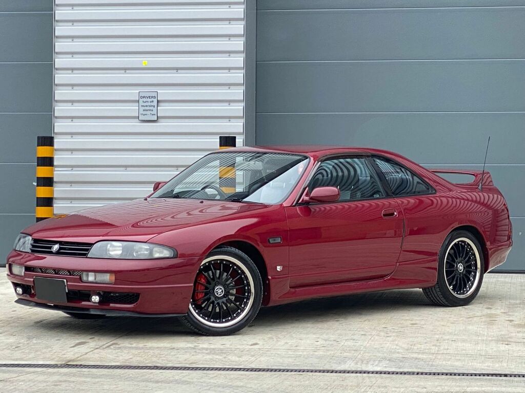 Nissan Skyline Stunnig R33 Gtst Rustfree Unwelded Example R33 Gtr White #43