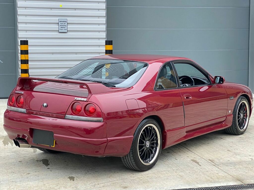 Nissan Skyline Stunnig R33 Gtst Rustfree Unwelded Example R33 Gtr White #22
