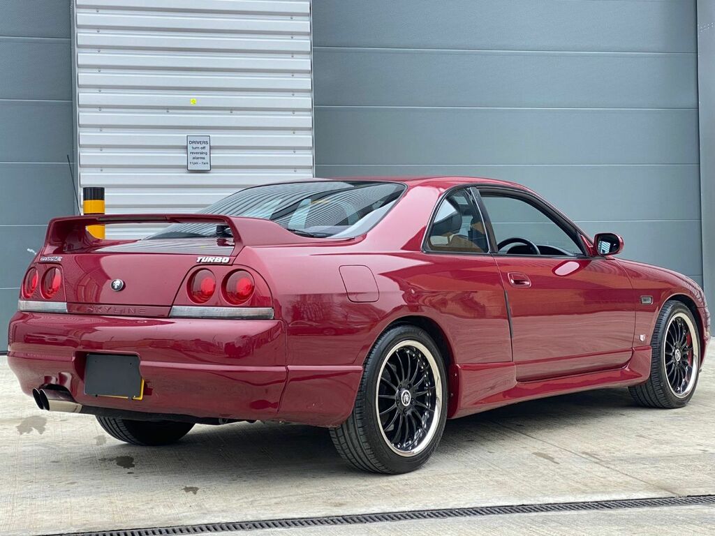 Nissan Skyline Stunnig R33 Gtst Rustfree Unwelded Example R33 Gtr White #21