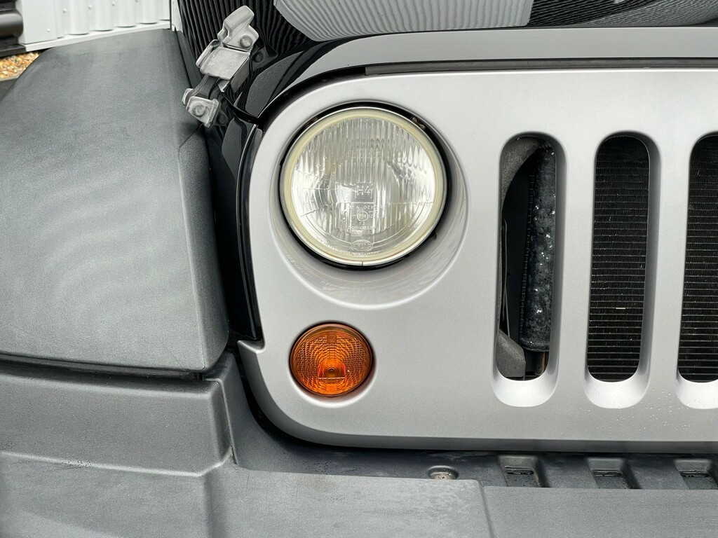 Jeep Wrangler 3.6 V6 Rubicon Convertible With Hard Top Black #5