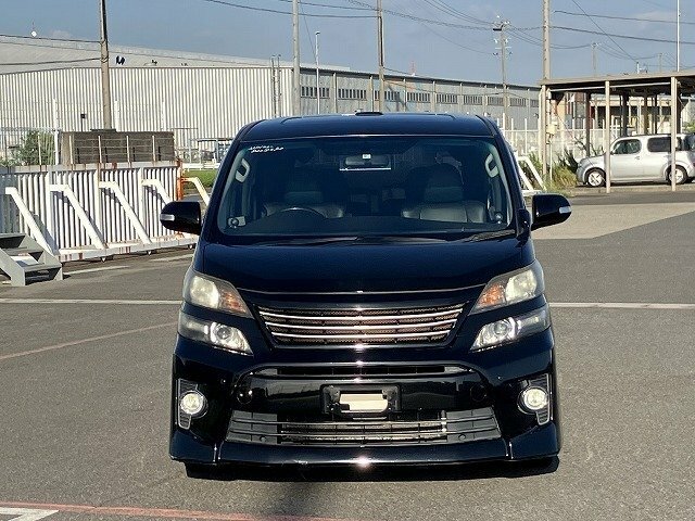 Toyota Vellfire -  Black #2
