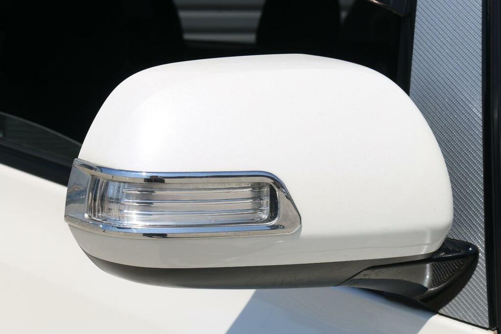 Toyota Vellfire Trd Sportivo White #5