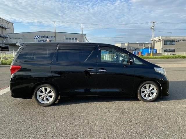 Toyota Alphard - Black #5