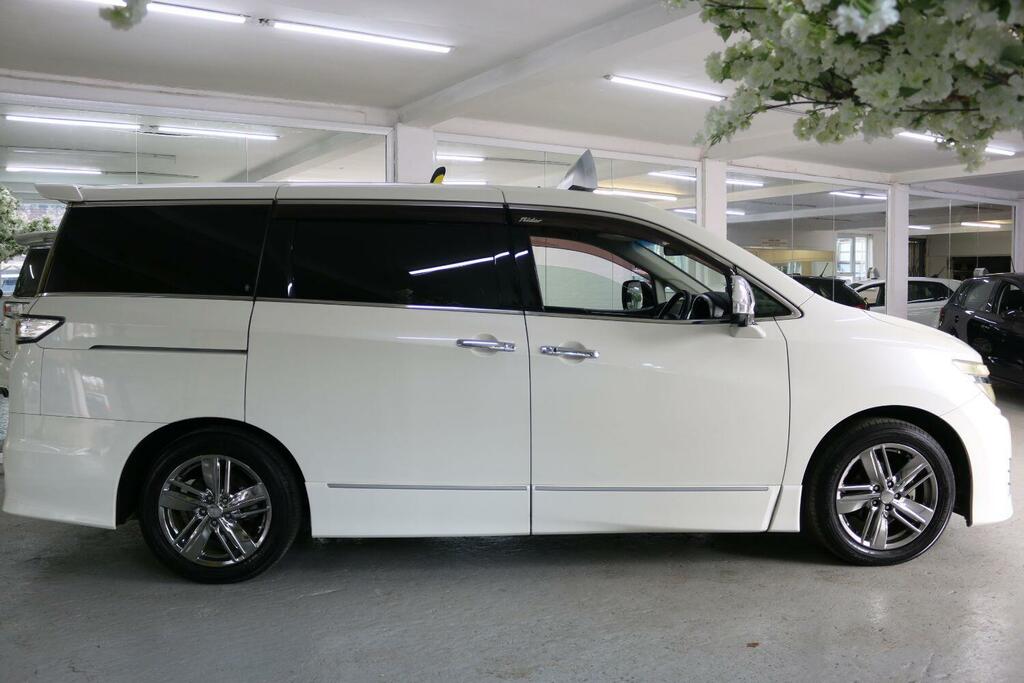 Nissan Elgrand -Fresh Import Stunning  White #6
