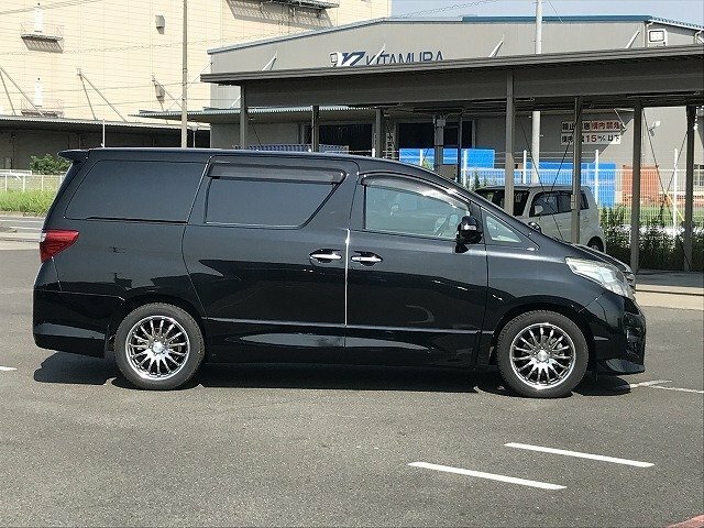Toyota Alphard - Black #4
