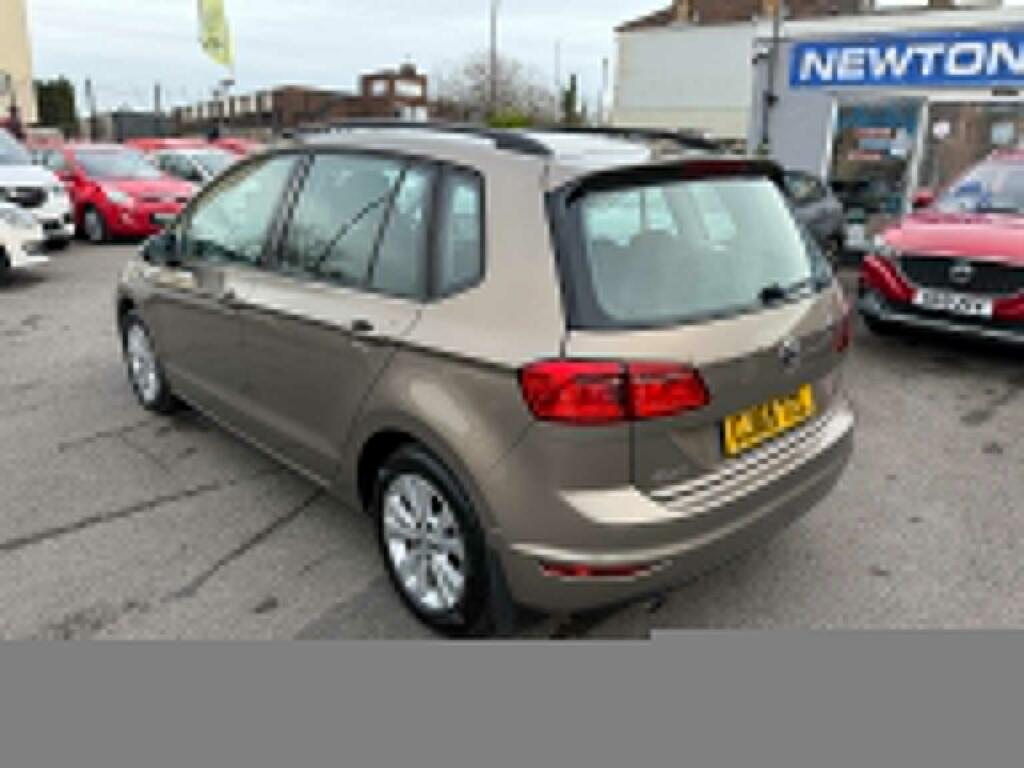 Volkswagen Golf SV Mpv 1.6 Tdi Bluemotion Tech Se Euro 6 Ss 2 Gold #5