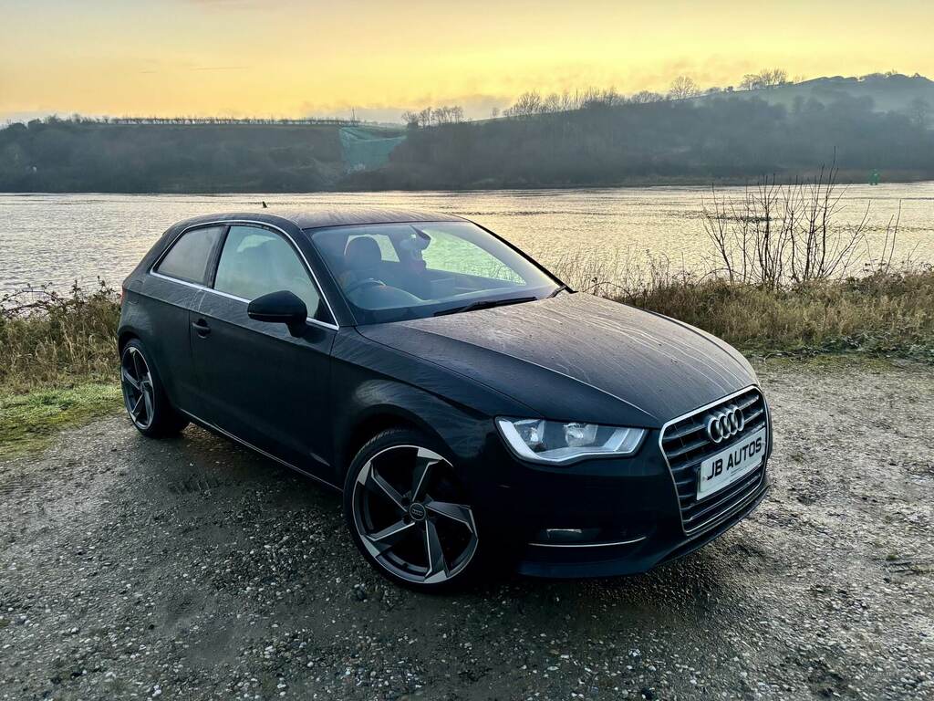 Audi A3 1.6 Tdi Sport Black