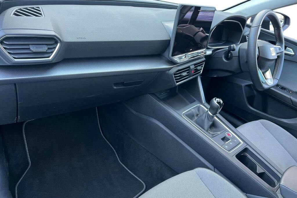 Seat Leon 1.5 Tsi Se Dynamic Estate GD74CVP Grey #2