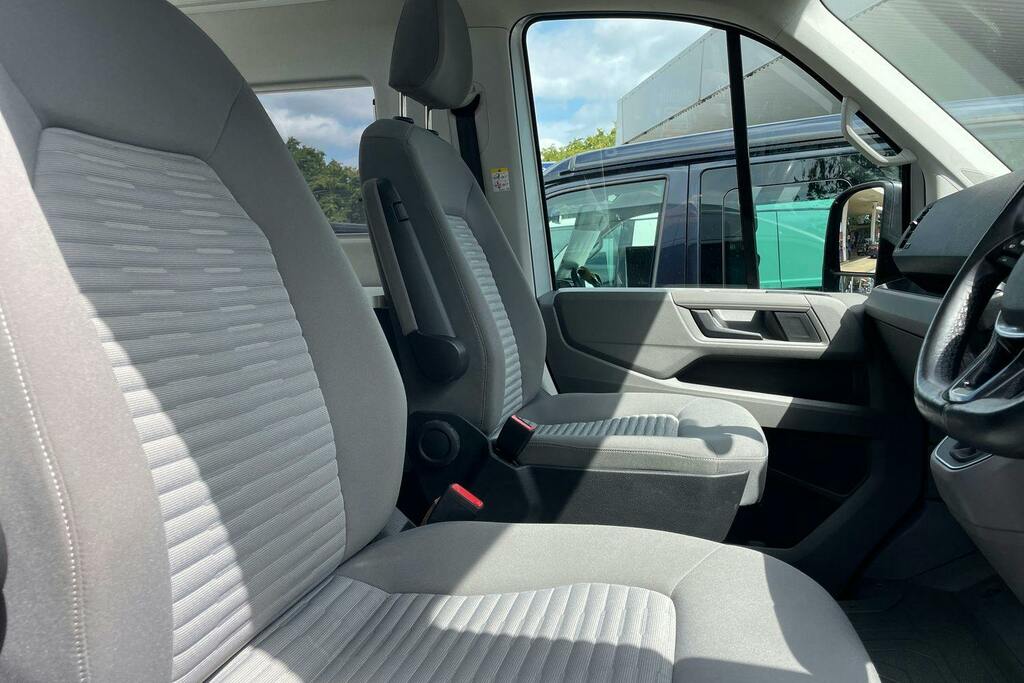 Volkswagen Grand California 2.0 Tdi 680 Silver #20