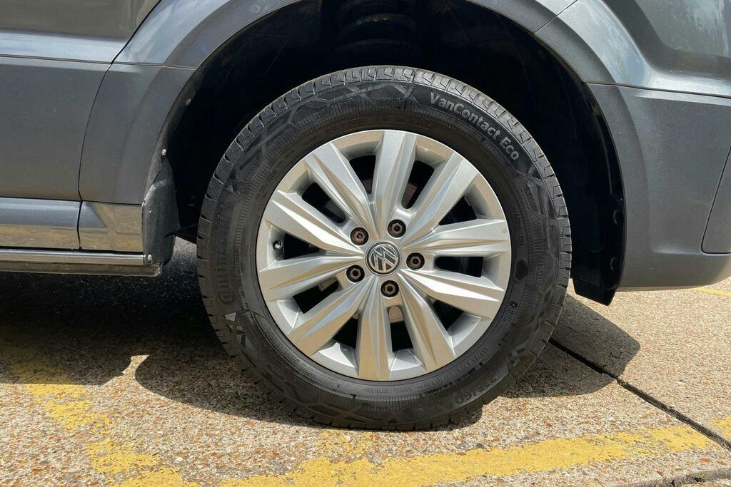 Volkswagen Grand California 2.0 Tdi 680 Silver #5